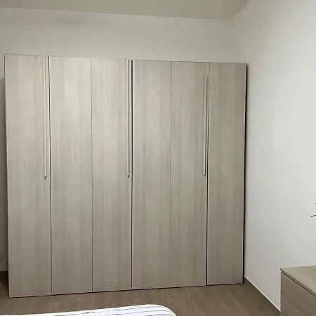 -la Casa Di Elio- -centrale Tra Milano E Como- * 马里亚诺科门塞