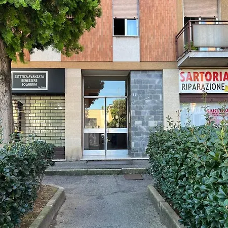 -la Casa Di Elio- -centrale Tra Milano E Como- *
