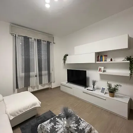 Apartment -la Casa Di Elio- -centrale Tra Milano E Como- Mariano Comense
