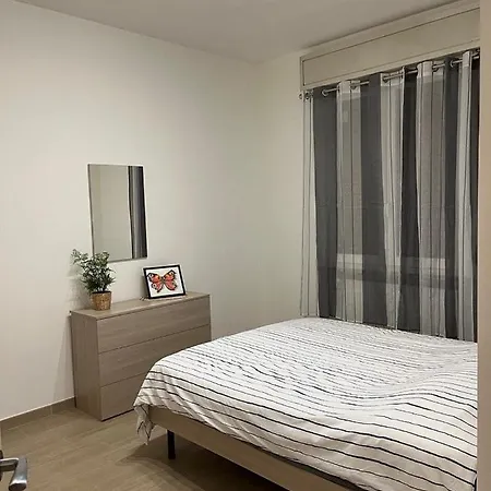 Apartman -la Casa Di Elio- -centrale Tra Milano E Como- *